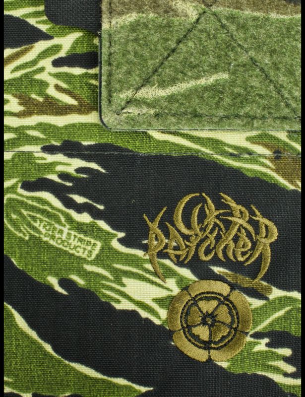 PATCH BOOK Vietnam Tiger® Original 20x30 cm