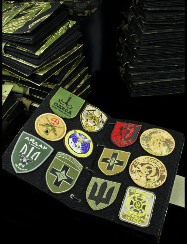 PATCH BOOK Vietnam Tiger® Original 20x30 cm