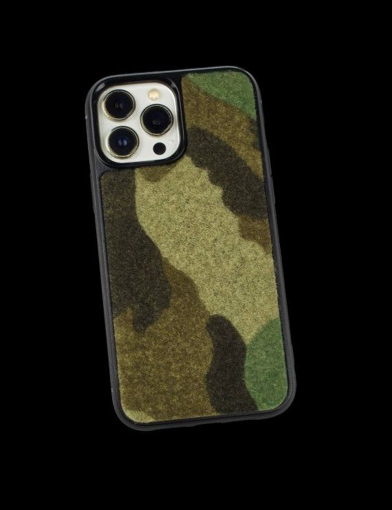 Чохол для iPhone WOODLAND®
