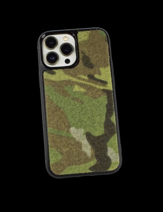 Чохол для iPhone мультикам
