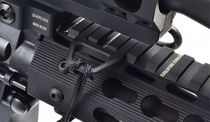 Антабка з двома варіантами кріплення ременя Strike Industries SI-AMBUSH