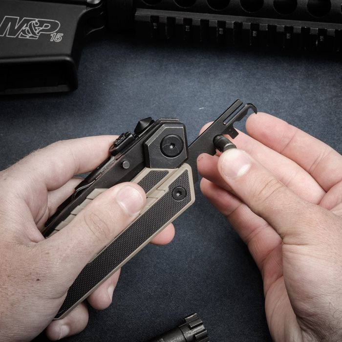 Мультиінструмент Real Avid AR-15 Tool (AVAR15T)
