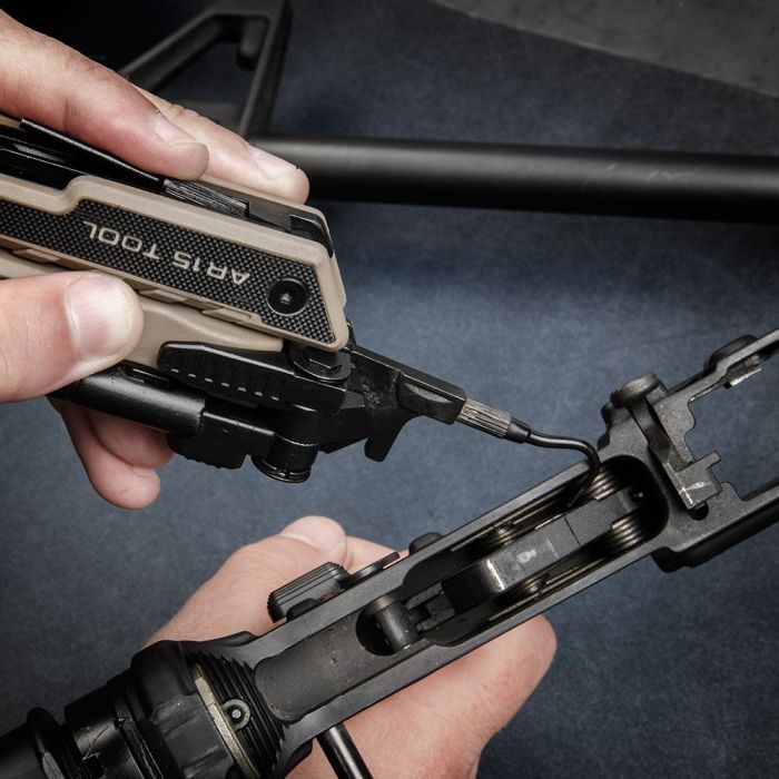 Мультиінструмент Real Avid AR-15 Tool (AVAR15T)