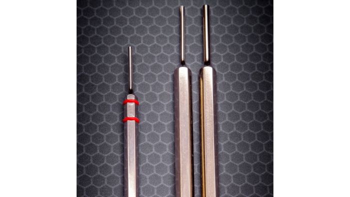 Комплект виколоток Real Avid Bolt Catch AR15 AVBCPS