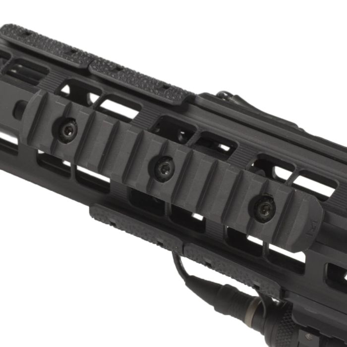 Планка Magpul для M-LOK на 11 слотів Weaver/Picatinny MAG593-BLK