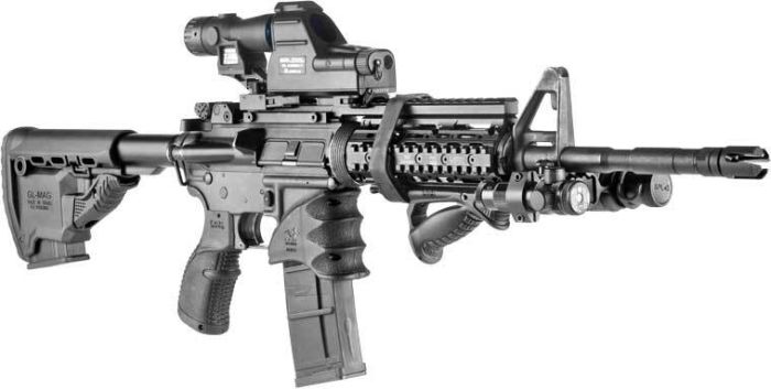 Накладка FAB Defense MWG на шахту магазина AR15/M16 Black
