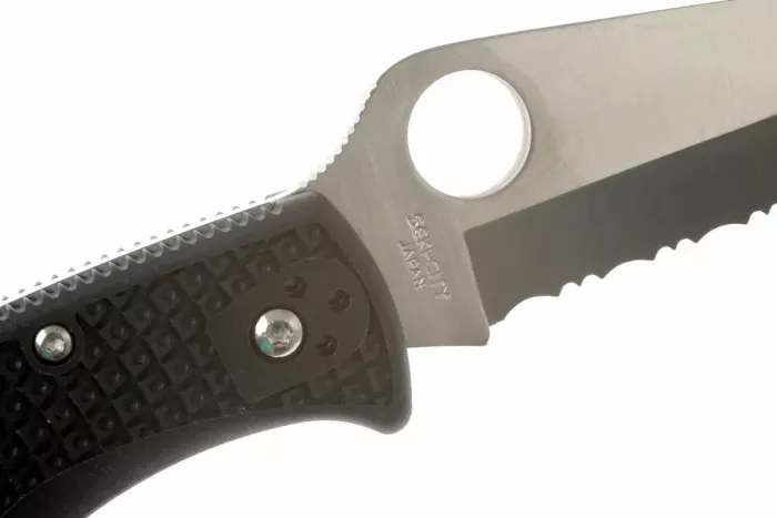 Ніж складаний Spyderco Endura 4 Partly Serrated Black C10PSBK