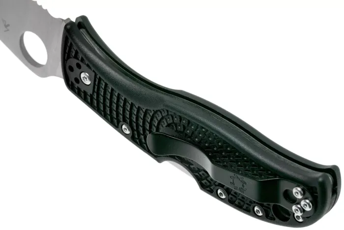 Ніж складаний Spyderco Leafjumper Lightweight Serrated VG-10 Black FRN C254SBK