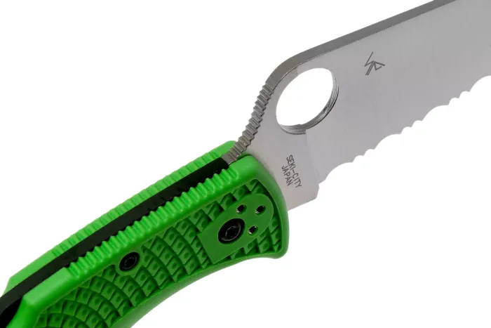 Ніж складаний Spyderco Pacific Salt 2 Green Serrated C91FSGR2
