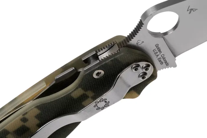 Ніж складаний Spyderco Para Military 2 Camo C81GPCMO2