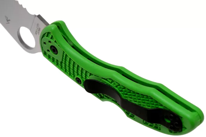 Ніж складаний Spyderco Salt 2 Serrated LC200N Green C88FSGR2