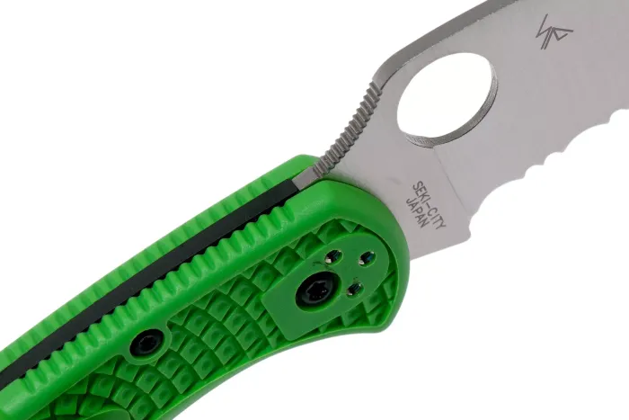 Ніж складаний Spyderco Salt 2 Wharncliffe Serrated LC200N Green C88FSWCGR2