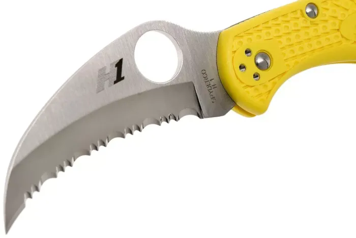 Ніж складаний Spyderco Tasman Salt 2 Serrated Yellow C106SYL2