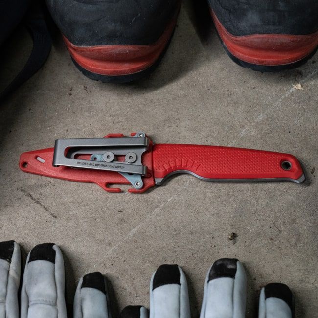 Ніж SOG Altair FX Red