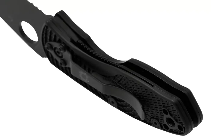 Ніж Spyderco Ambitious Lightweight Black Serrated C148SBBK