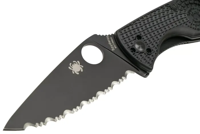 Ніж Spyderco Tenacious Lightweight Black Blade Serrated C122SBBK
