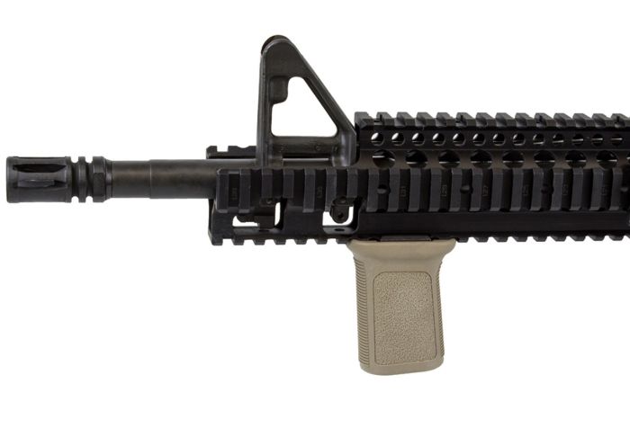 Руків’я переднє BCM Gunfighter Vertical Grip М3 Picatinny Flat Dark Earth