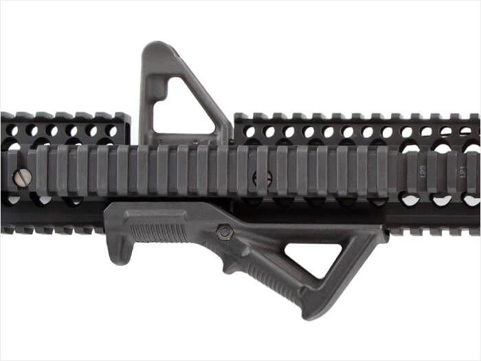 Руків'я переднє Magpul AFG Weaver/Picatinny Olive Drab Green MAG411-ODG