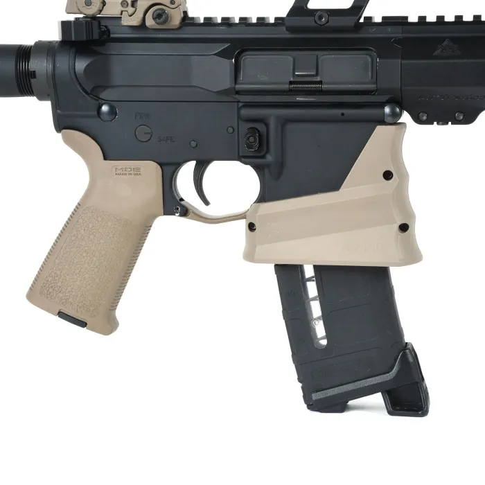 Шахта магазина Armaspec RHINO R-23 збільшена Flat Dark Earth