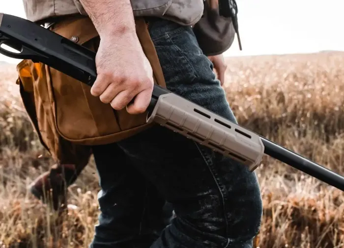 Цівка Magpul MOE® M-LOK® Forend Remington 870 Flat Dark Earth MAG496-FDE