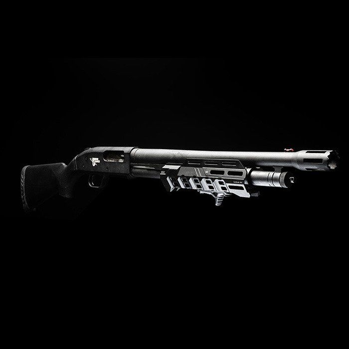 Цівка Strike Industries для Mossberg 500/590/590A1 SI-VOA-M500HG-BK