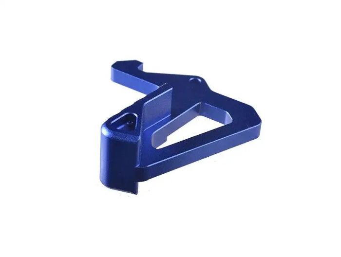 Збільшена лапка ручки зведення затвора AR-15 Strike industries SI Blue SI-AR-LATCH-BLU